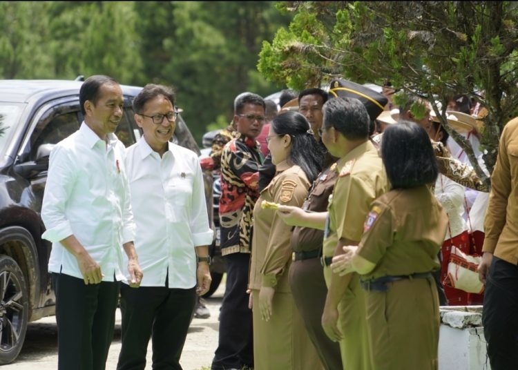 Saat Presiden Jokowi Kinjungi RSUD Mamasa