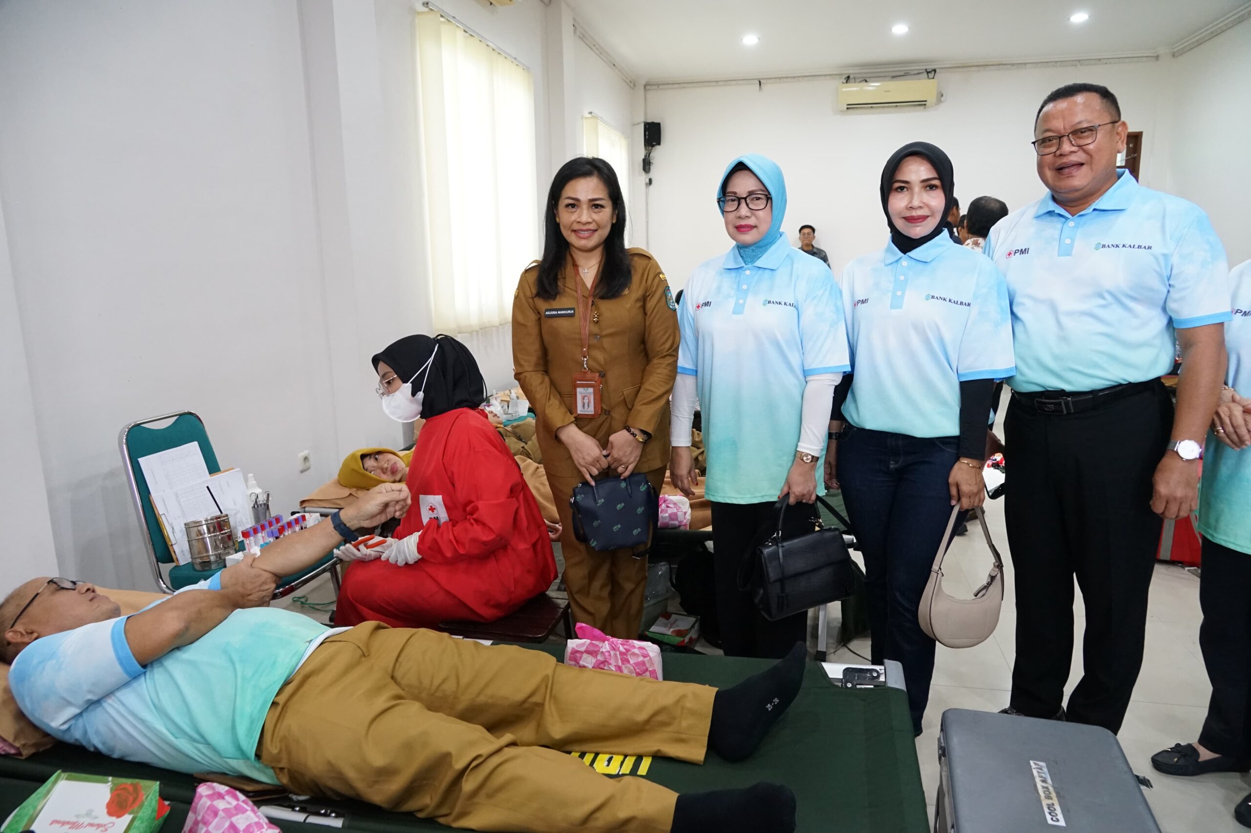 Aksi Sosial Donor Darah Isi Peringatan HUT Bank Kalbar Ke-60 Tahun